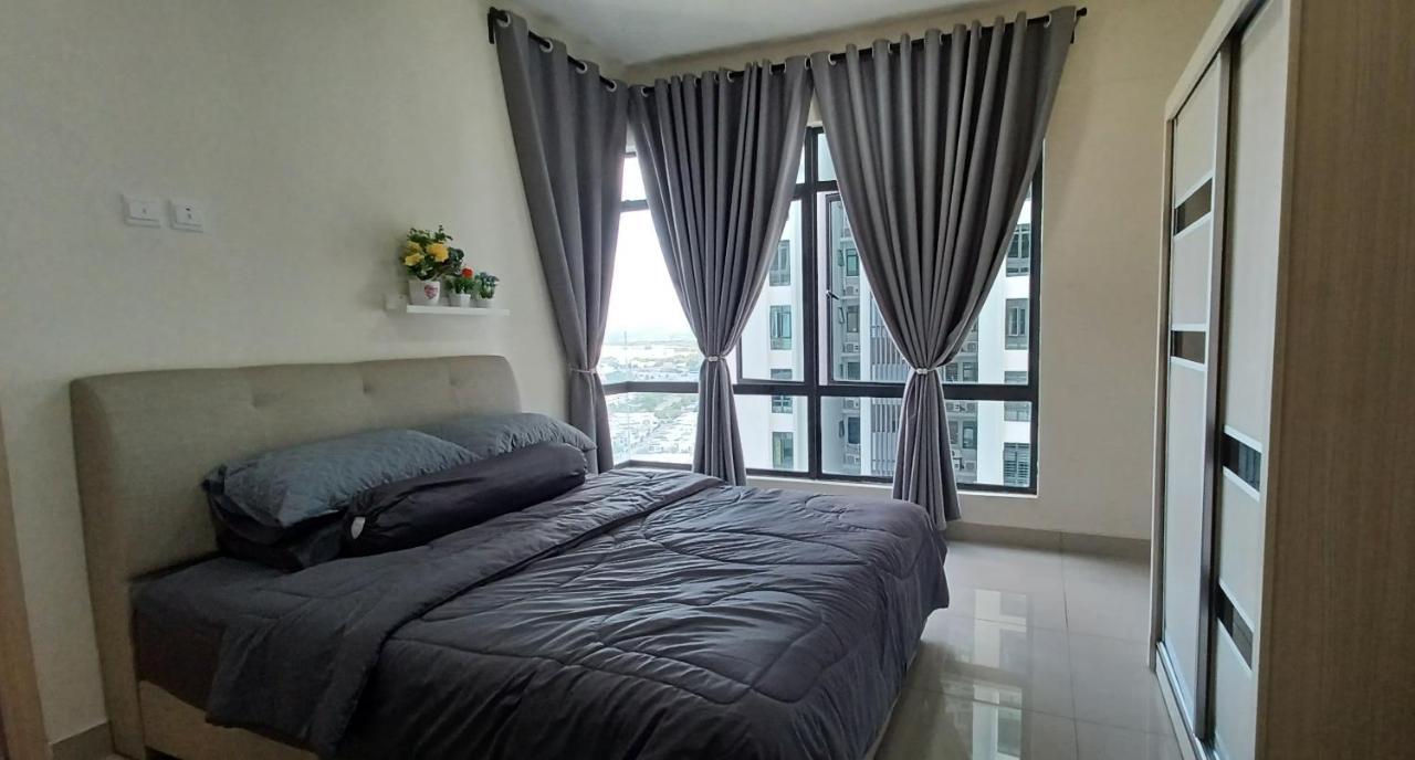 Homestay Arc Austin Hills Jb 4-5Pax Джохор-Бару Экстерьер фото